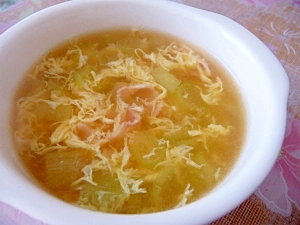 芋茎（ずいき）の卵スープ