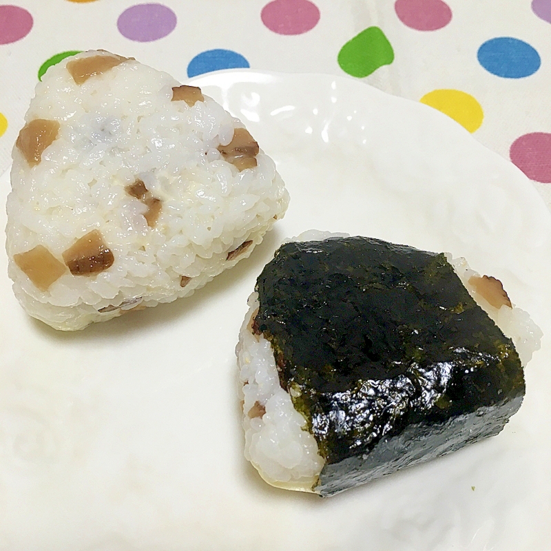 いぶりがっこチーズおにぎり レシピ 作り方 By ゆず茶55 楽天レシピ
