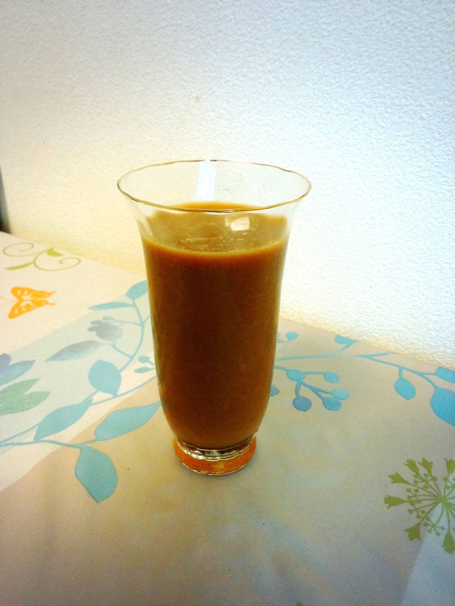 ゴクゴク飲めちゃう!オオバコカフェオレシェイク♬