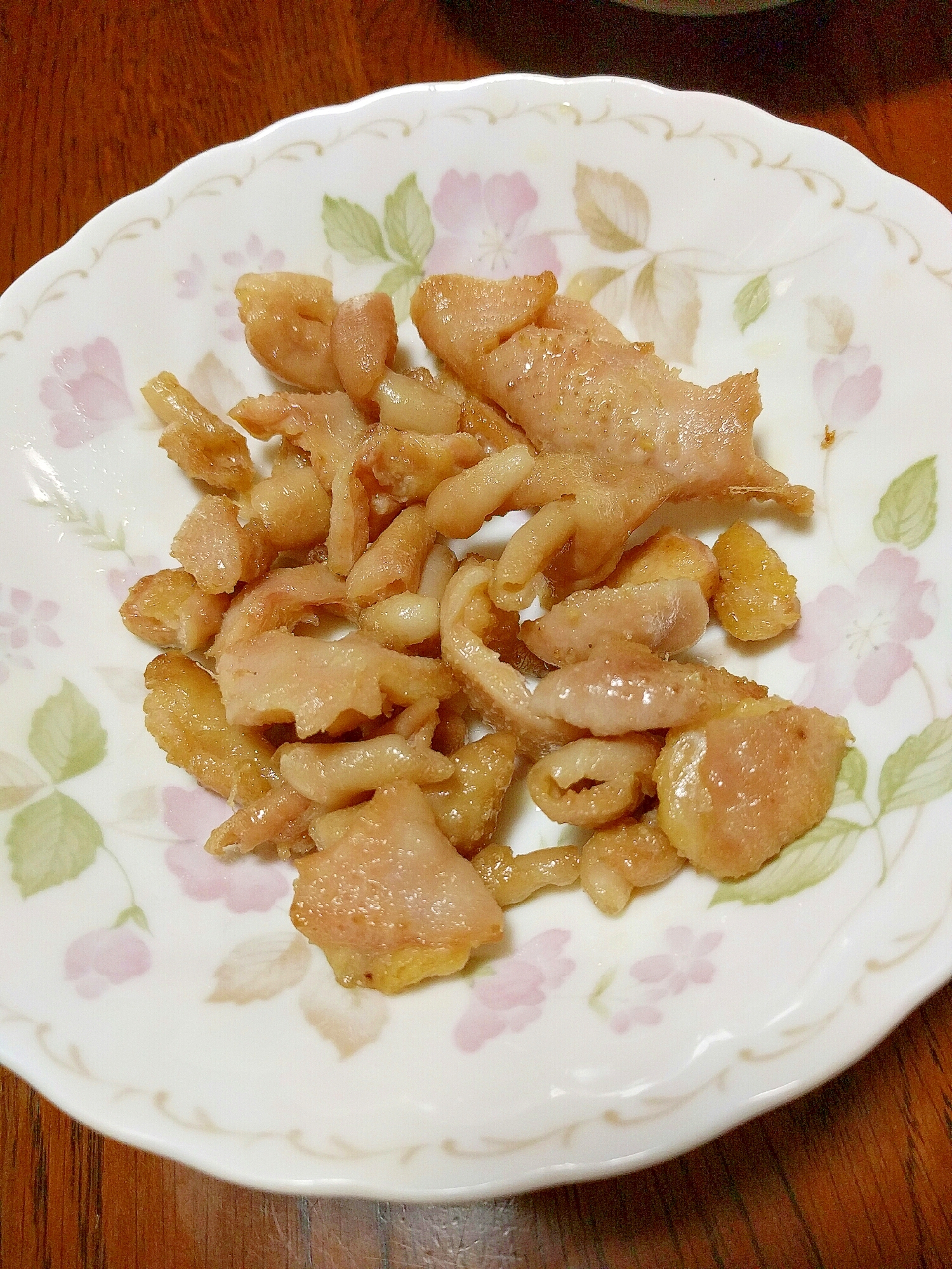 簡単おつまみ 安くて美味しい鶏皮カリカリ焼き レシピ 作り方 By 姉さん 楽天レシピ