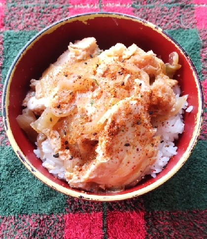 こんばんみ♪かつ丼、とってもおいしかったです^^ごちそうさまでした(^○^)