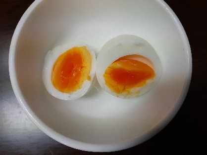 節約☆黄身がとろ～り☆半熟茹で卵