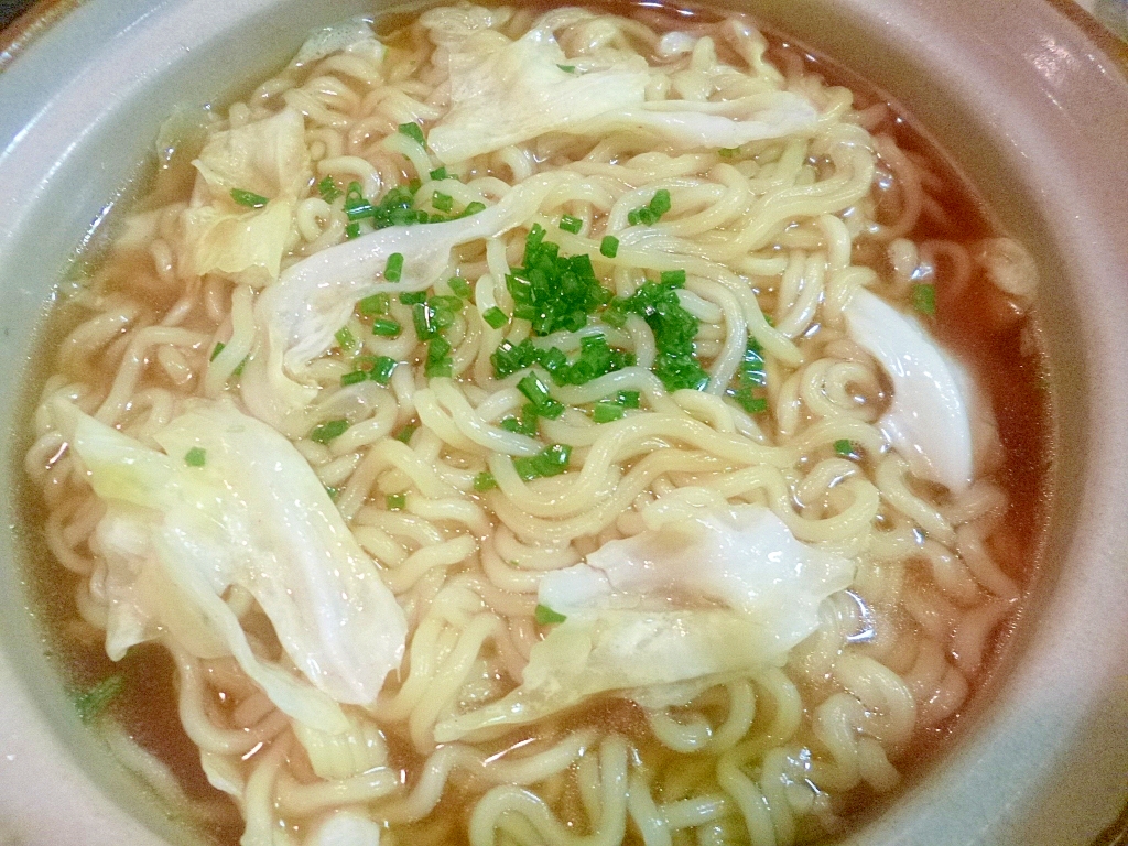 ゆで汁再利用！締めに！キャベツのピリ辛ラーメン