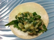 お弁当にすっきり入る餃子の包み方 大葉の餃子 レシピ 作り方 By ニッコニコおっくん 楽天レシピ お弁当にすっきり入る餃子の包み方 大葉の餃子 レシピ 作り方 By ニッコニコおっくん 楽天レシピ