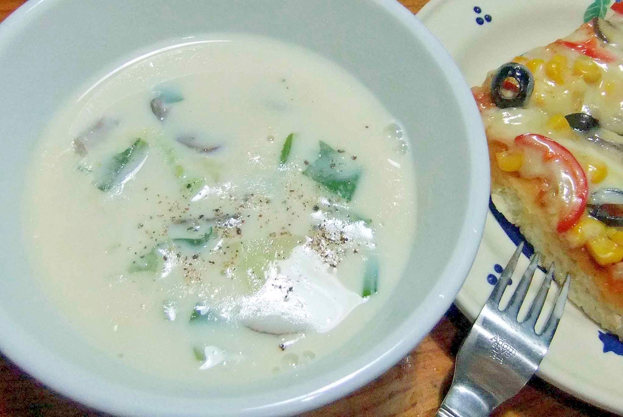 豆乳野菜スープ　ロマネスコとブラウンマッシュ