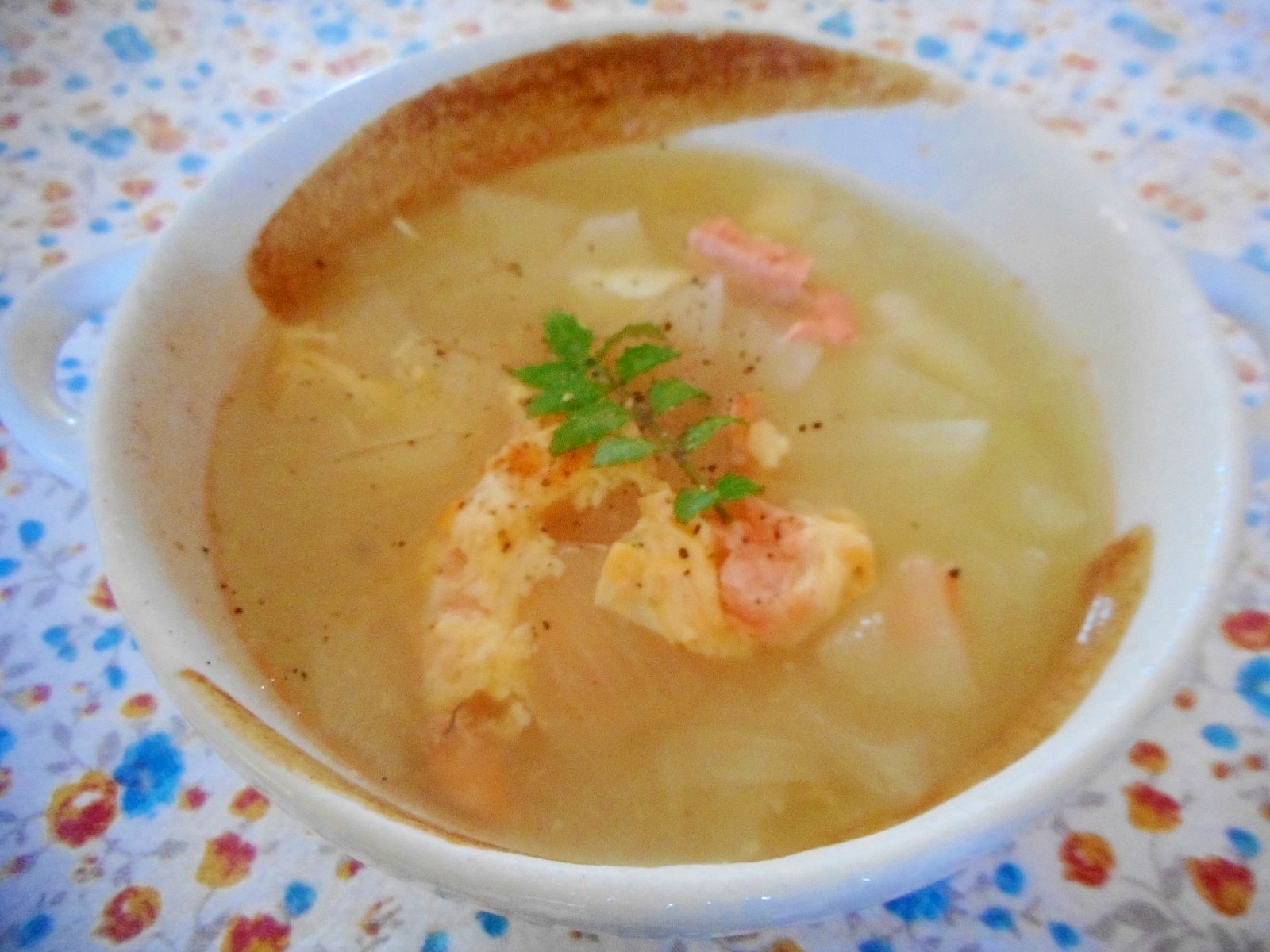 鮭と玉ねぎのスープ