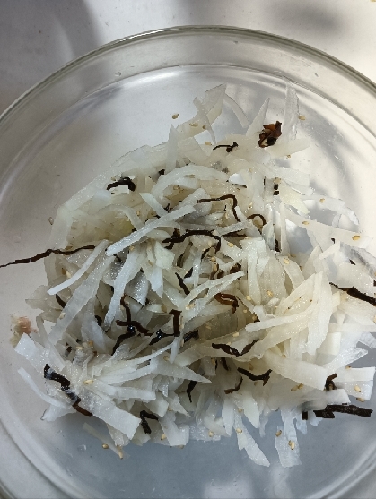 【男の宅飯】男のずぼら飯　切り干し大根塩昆布和え