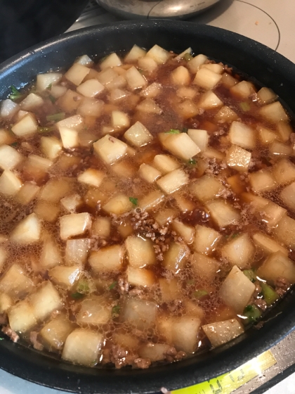 子どもが食べるので豆板醤を甜麺醤にしてみました^ ^
味がしみて美味しかったです。レシピありがとうございます♪