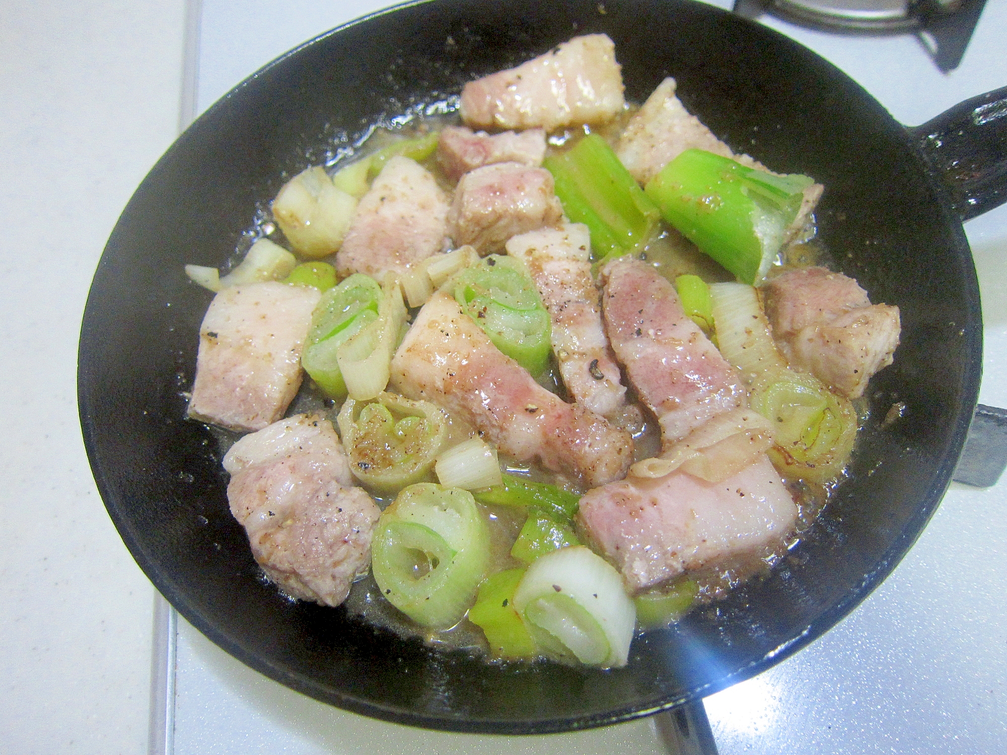 豚バラ肉と葱の塩胡椒甘酒グリル