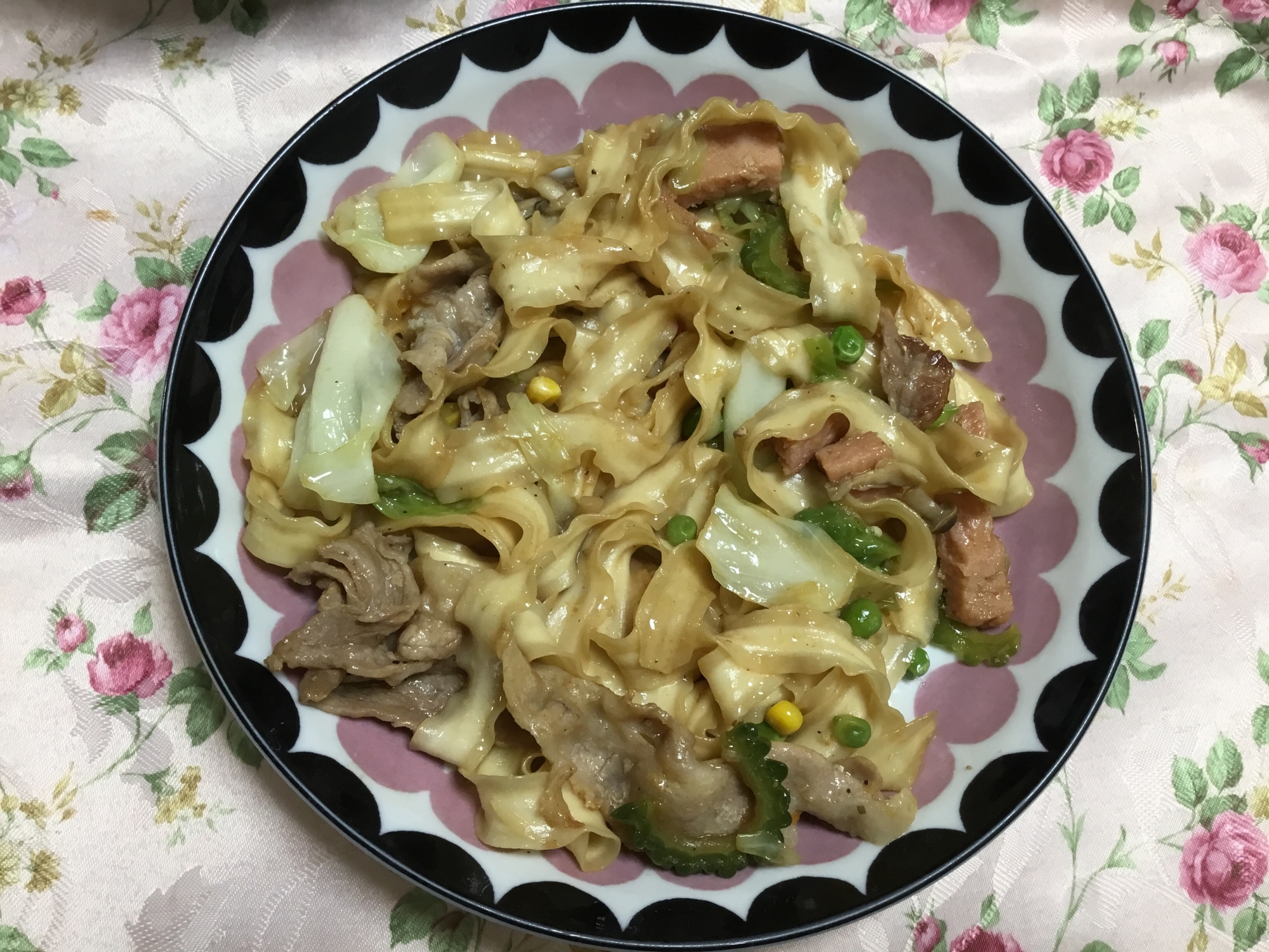 汁なし刀削麺