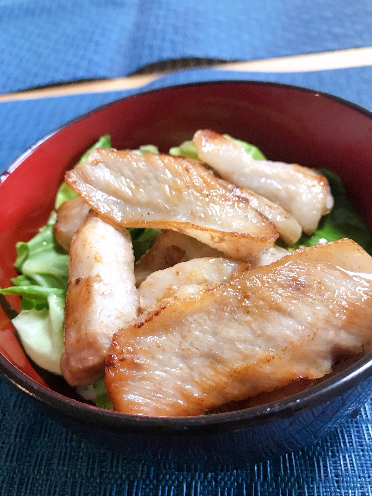 塩だれ豚トロ丼