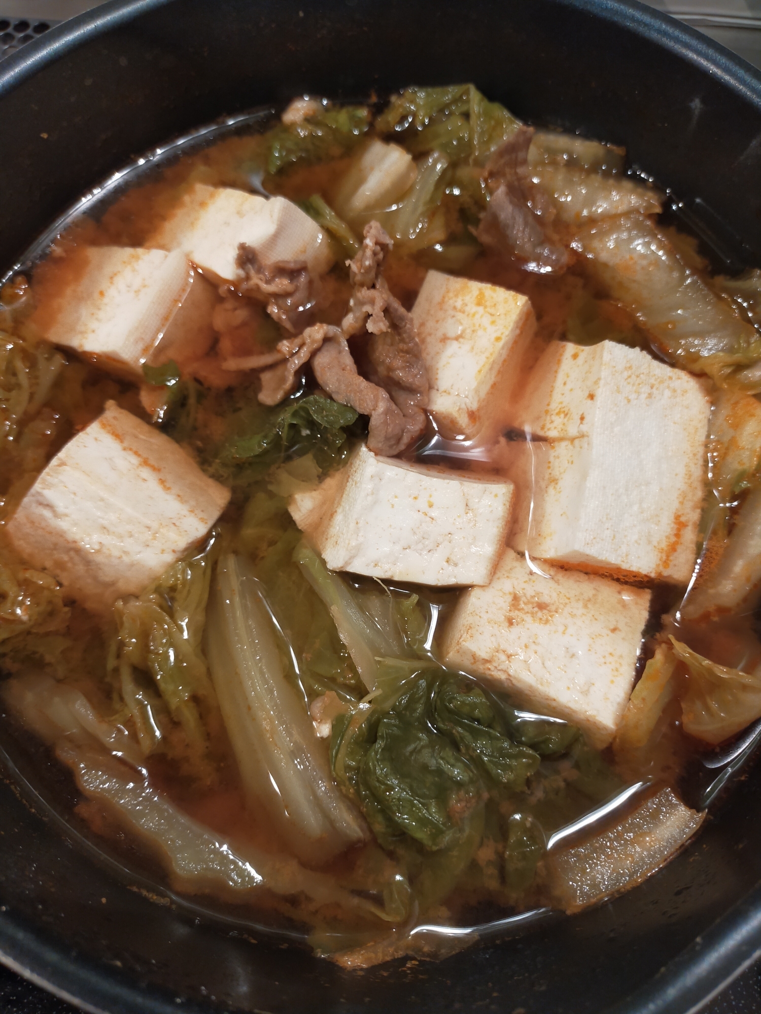 白菜と豚肉と豆腐のキムチ鍋