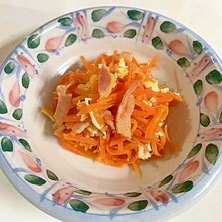 ハム入り　にんじんしりしり