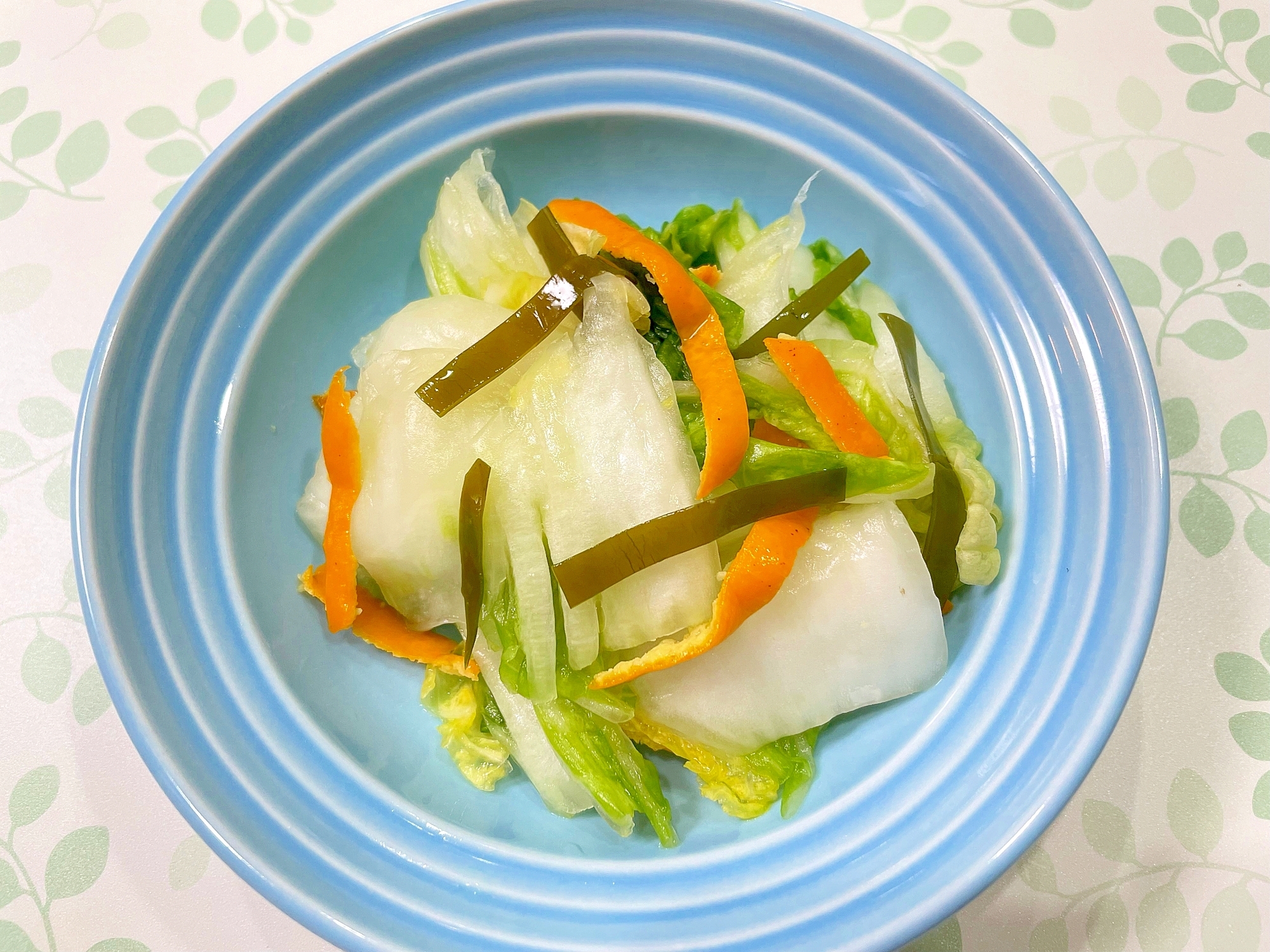 白菜と昆布の浅漬け