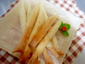 春巻きの皮で簡単♪クリチとマーマレード春巻き