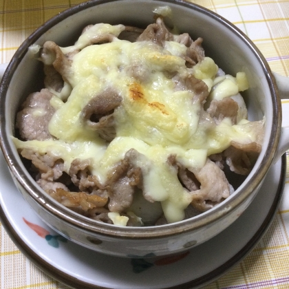 ほくほく食感☆豚肉と里芋のチーズ焼き