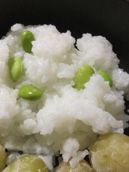 冷凍えんどう豆で☆美味しい豆ご飯