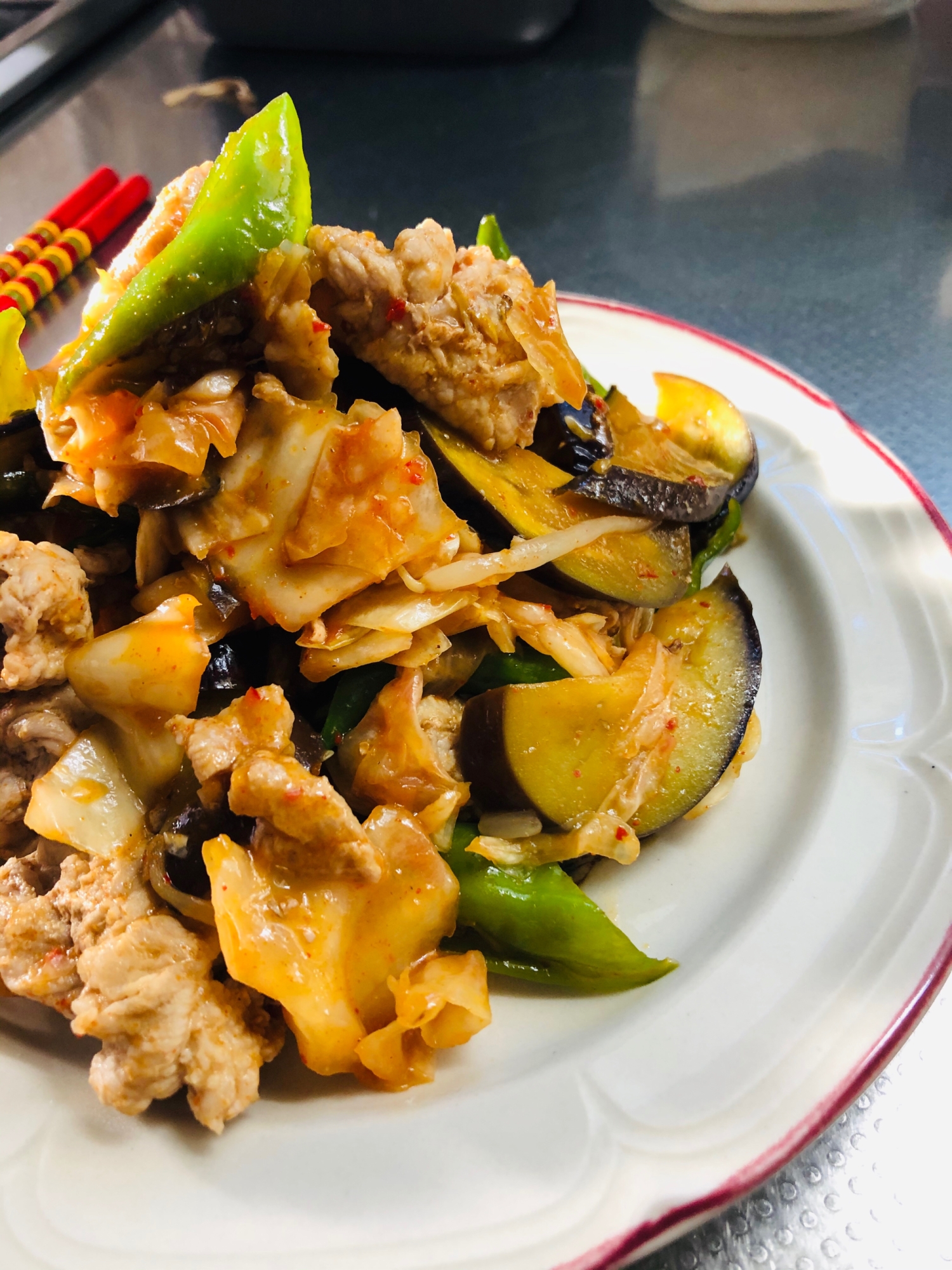 なすの豚キムチ