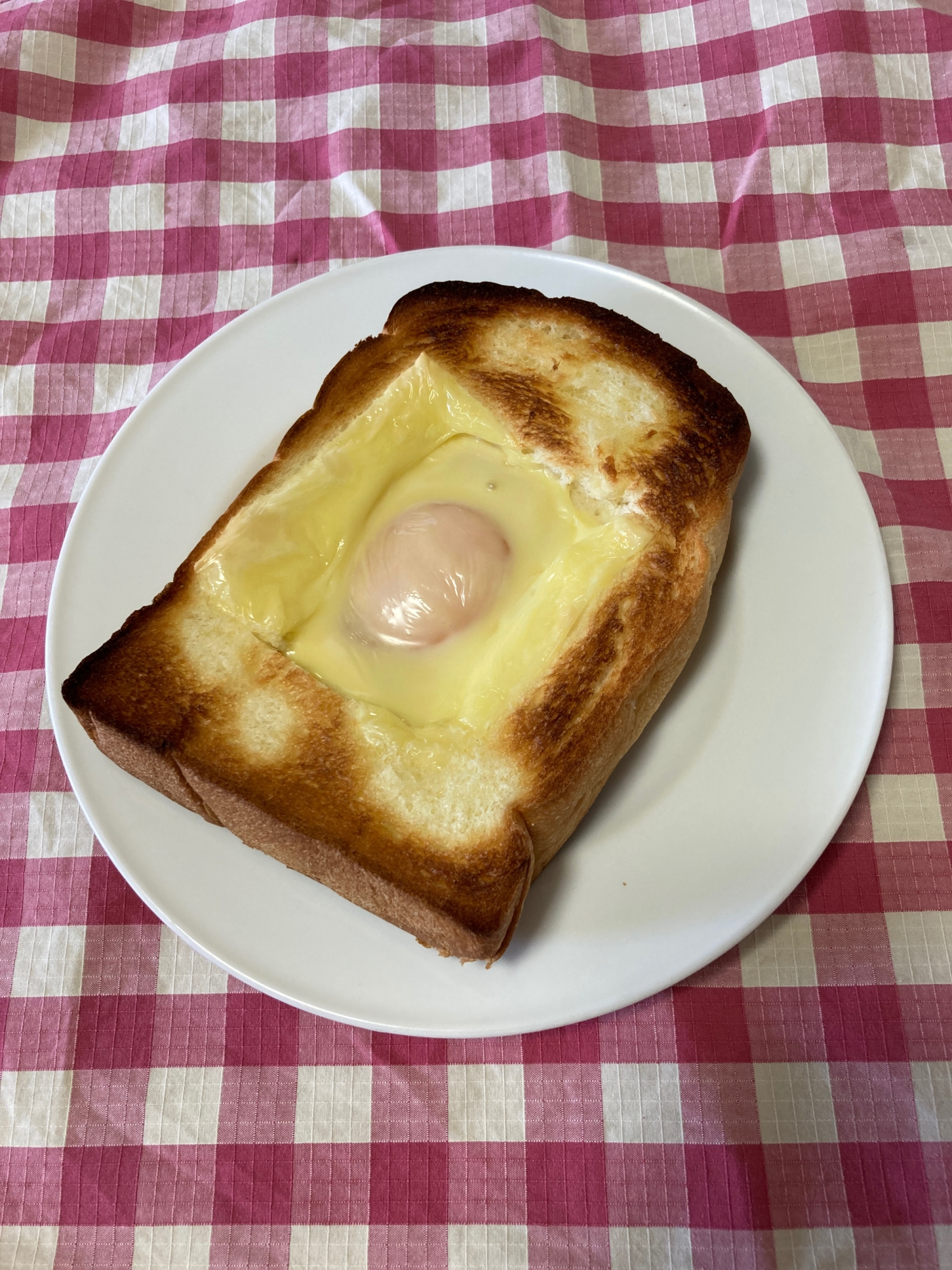 うちのパン　卵入りチーズトースト