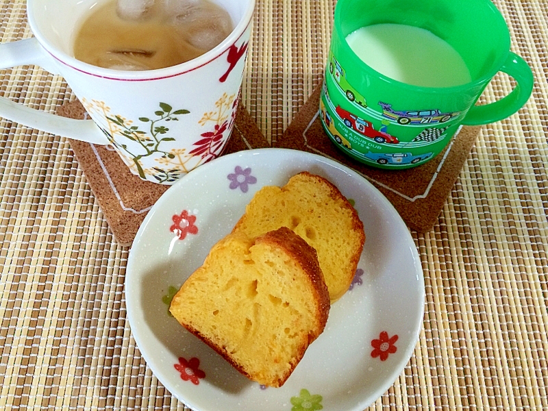 HMで3ステップ!卵でふんわり♡甘さ控えめカステラ