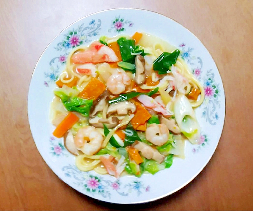 南瓜入りちゃんぽん麺