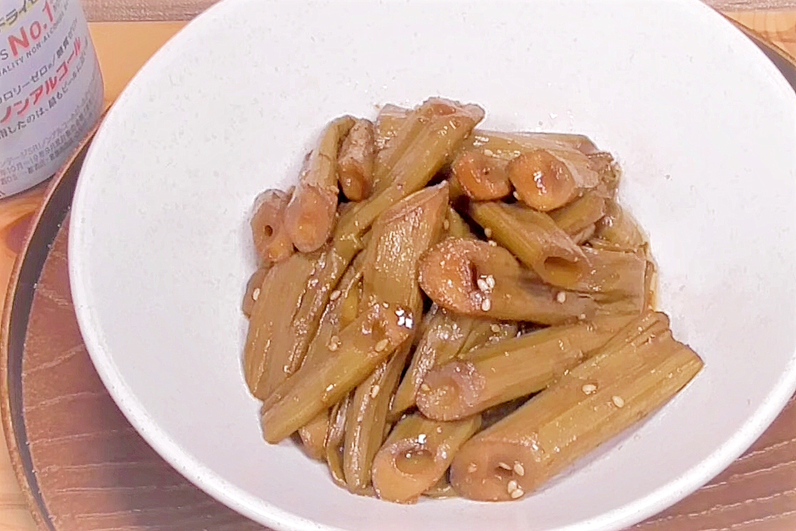 アク抜きの手順付き イタドリの醤油炒め レシピ 作り方 By おさかな大将 楽天レシピ アク抜きの手順付き イタドリの醤油炒め レシピ 作り方 By おさかな大将 楽天レシピ