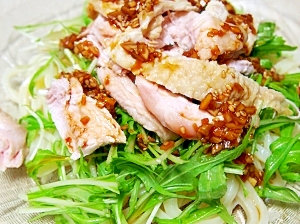 鶏肉と水菜のサラダうどん