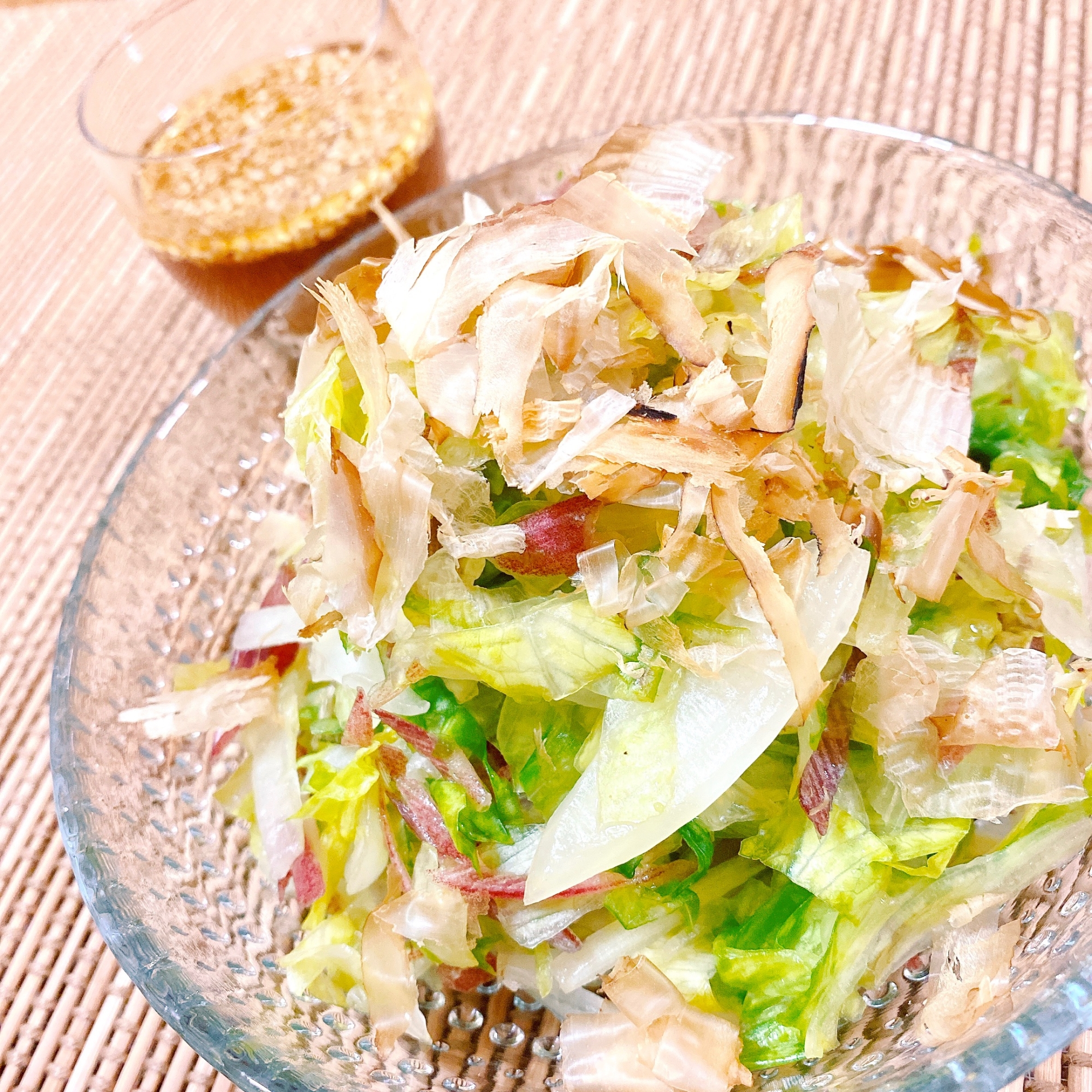 レタスとみょうがのサラダ～おろし生姜ドレッシング～
