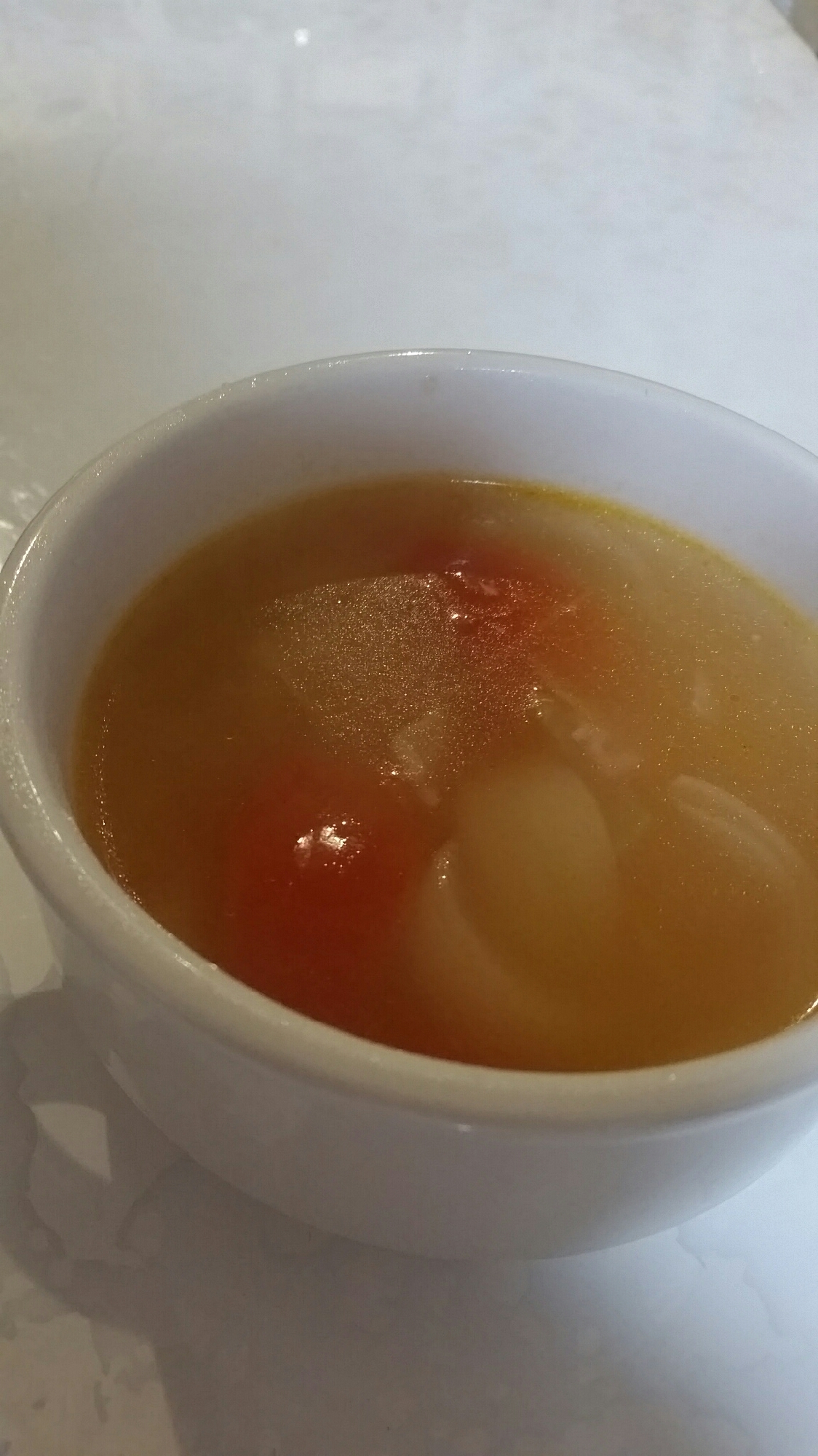 簡単！玉ねぎとトマトのスープ
