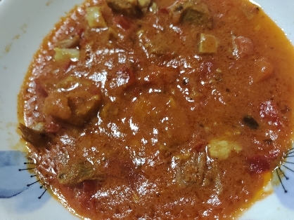 本格っぽいけど簡単『骨付きチキンのスープカレー』