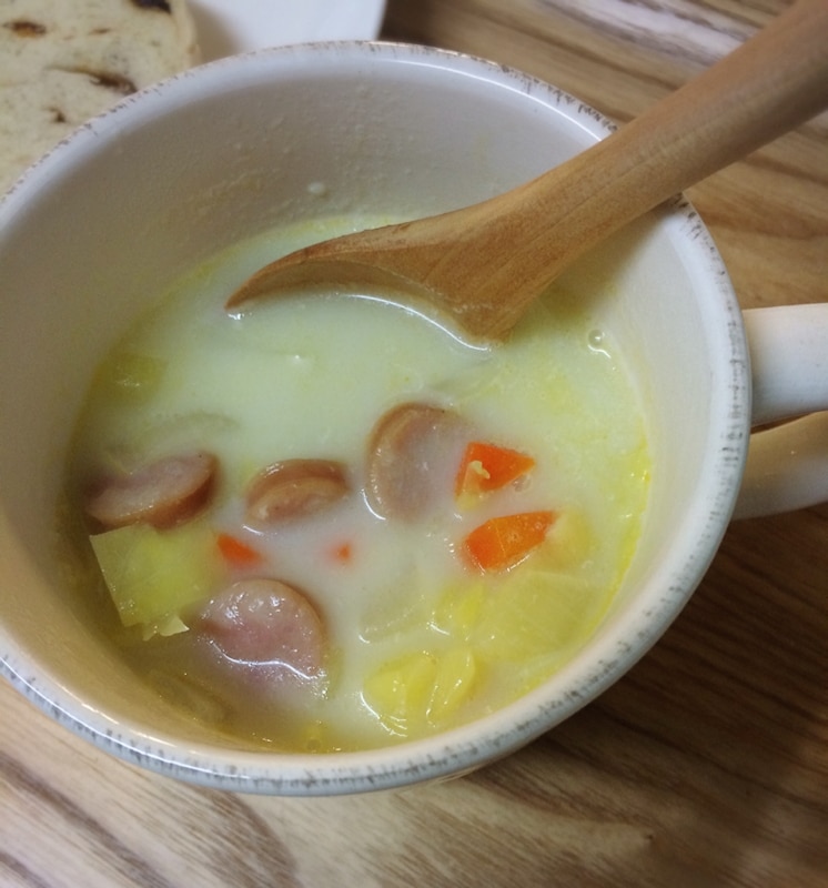 お野菜タップリ！コトコト煮込んだミルクスープ レシピ・作り方 by