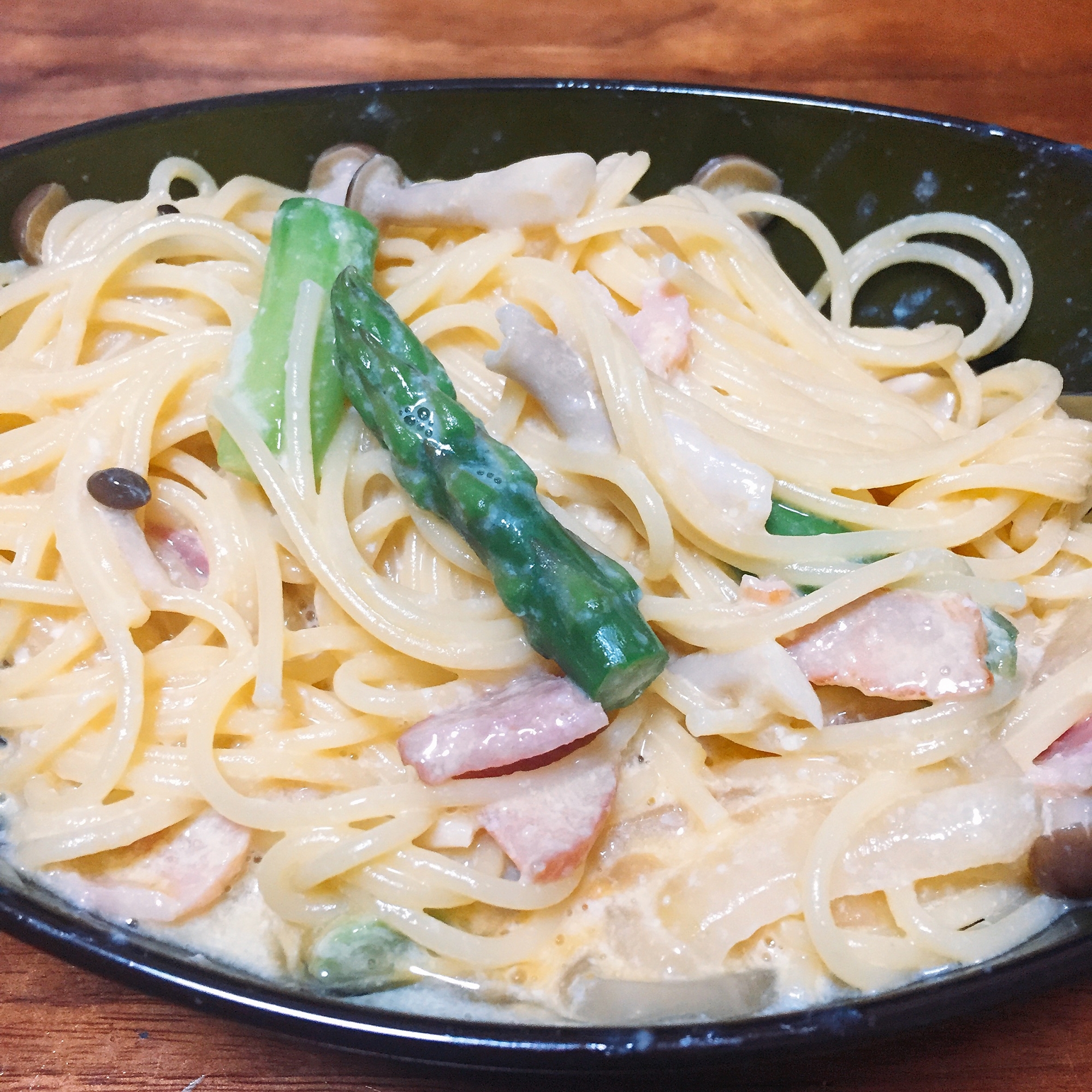 野菜たっぷり！カルボナーラ風パスタ