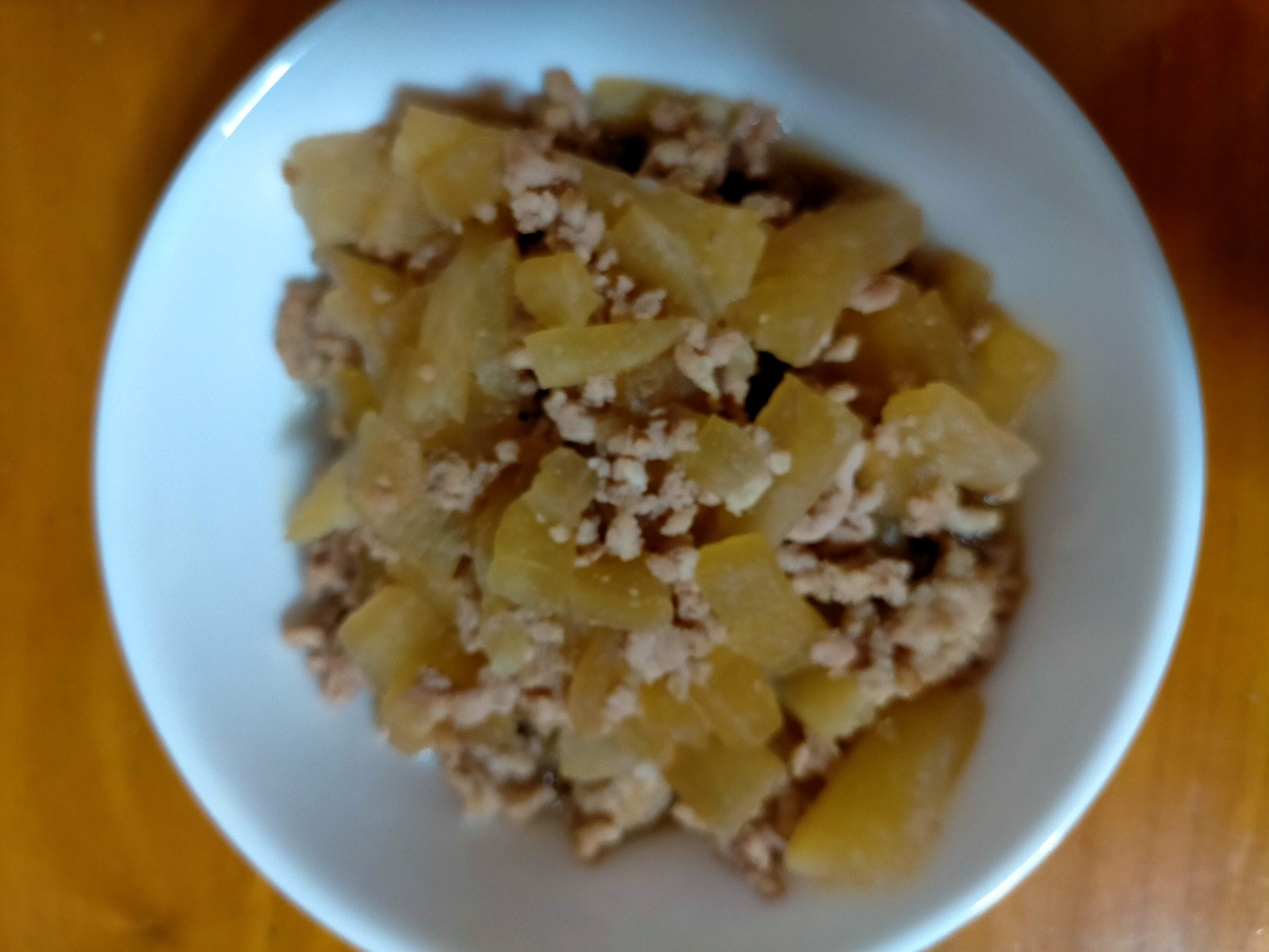 大根と豚挽肉の煮物