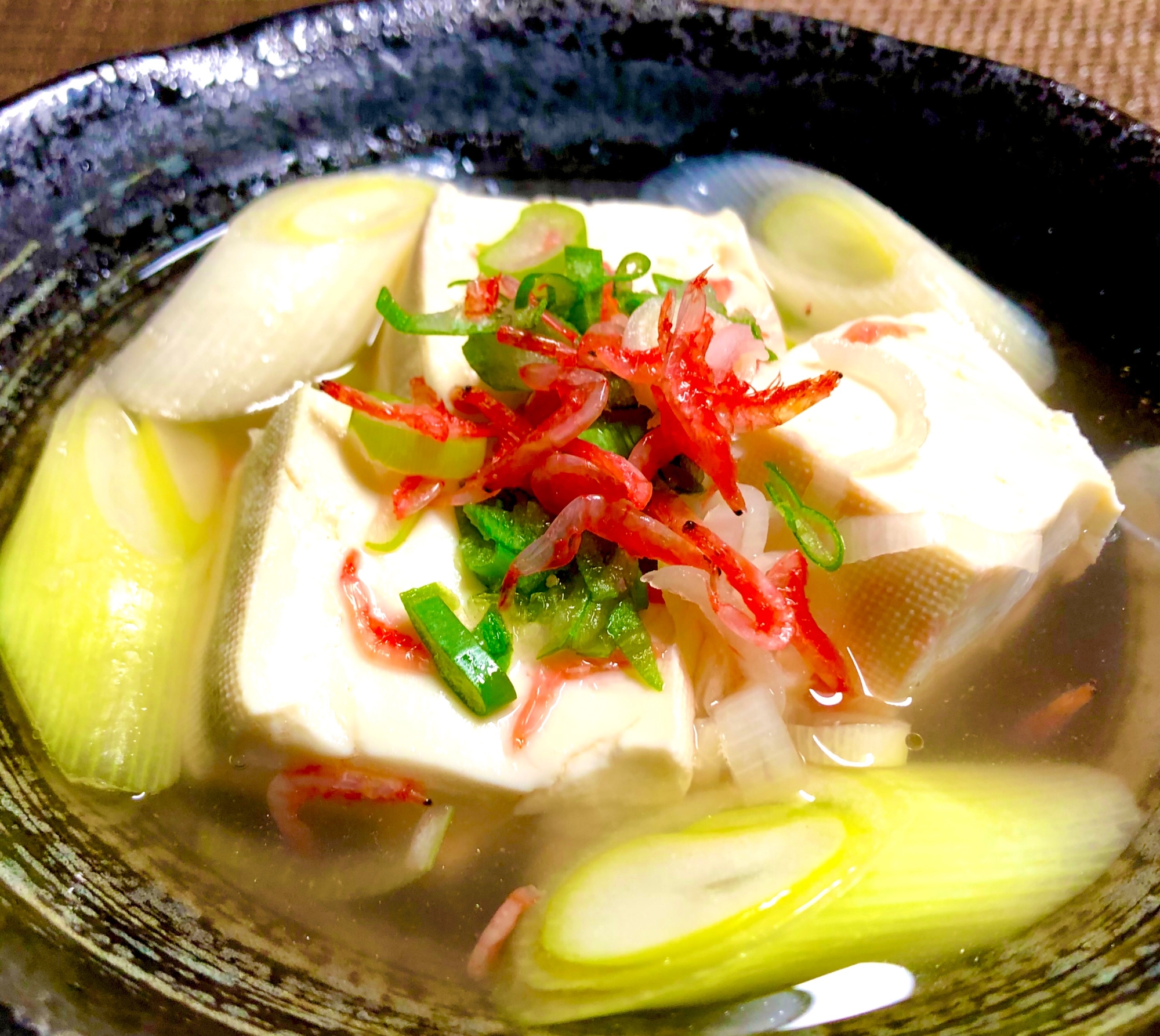 桜えびとネギの湯豆腐❤️簡単でお上品な一品