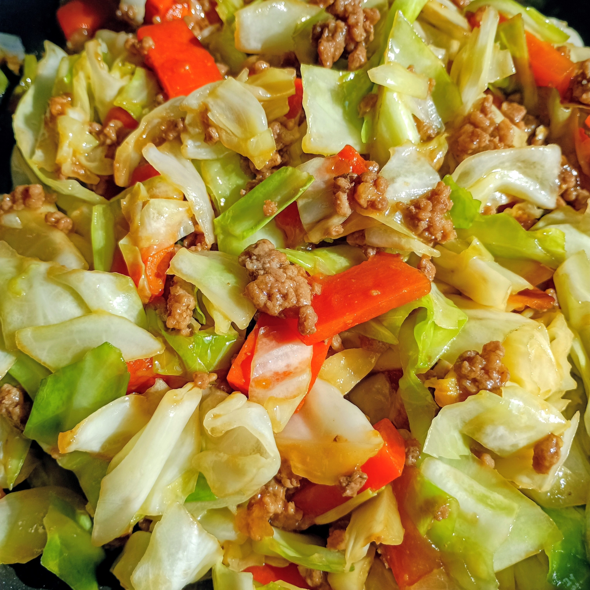 【ご飯が進む】キャベツとひき肉の甘辛炒め