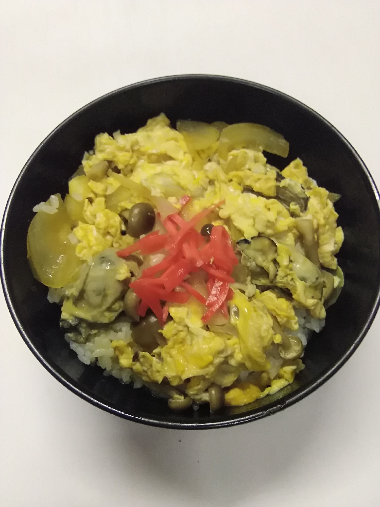 冷凍牡蠣とシメジのつゆだく丼
