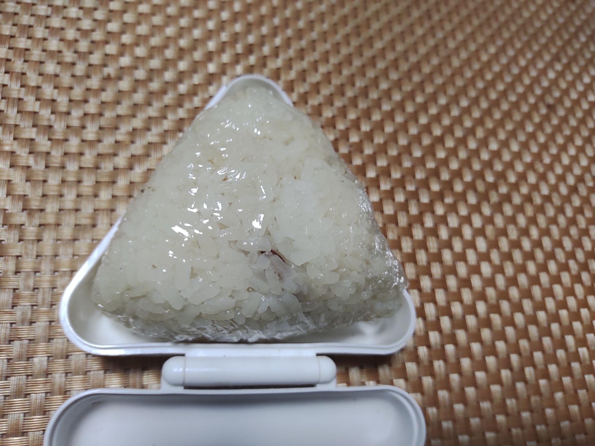 イカミミおにぎり