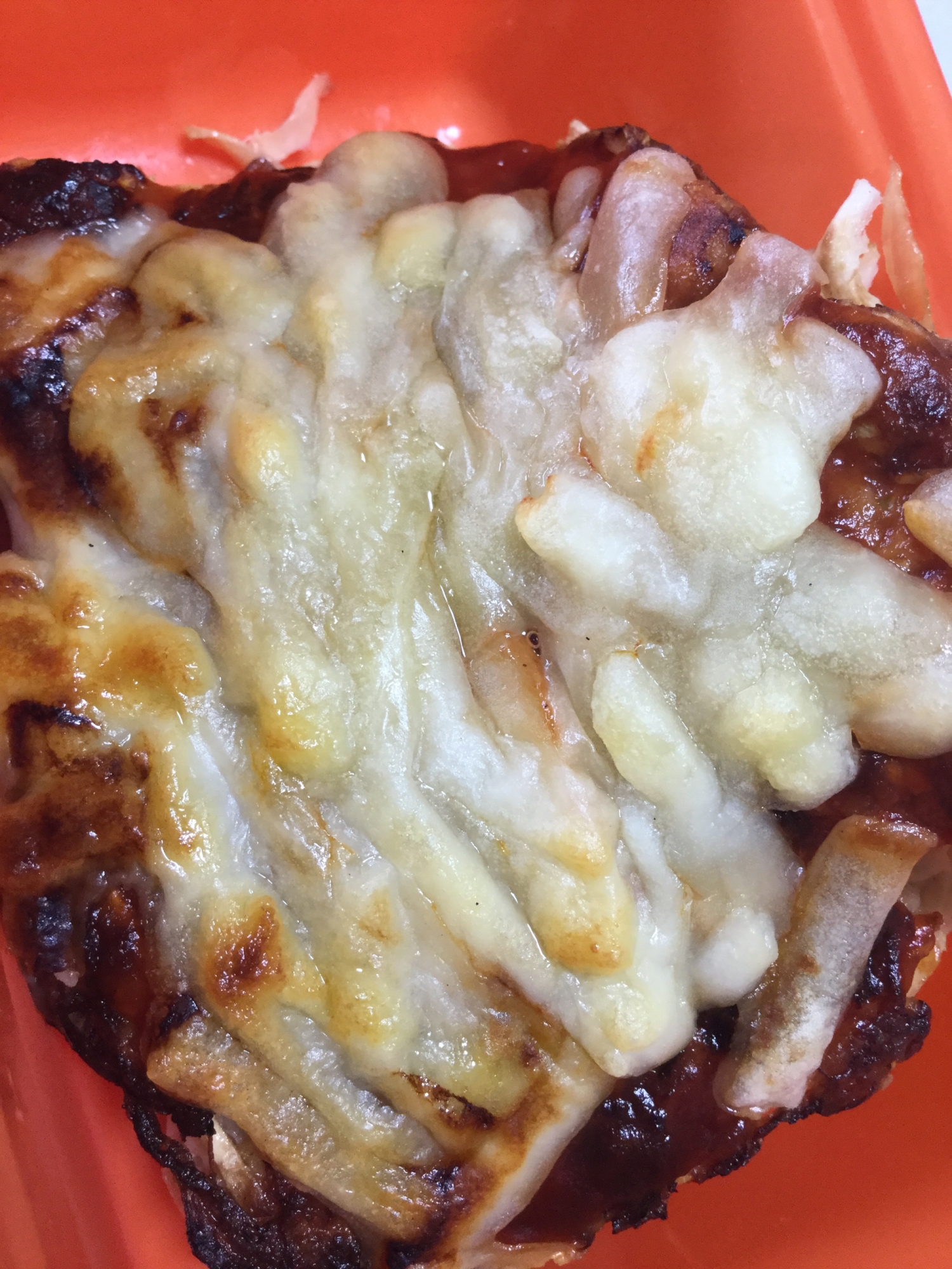 お好み焼きでピザ風