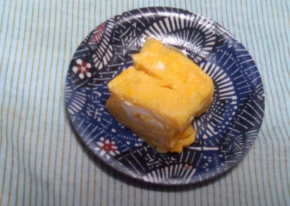 お弁当に！だし醤油と砂糖だけ、、、甘〜い卵焼き