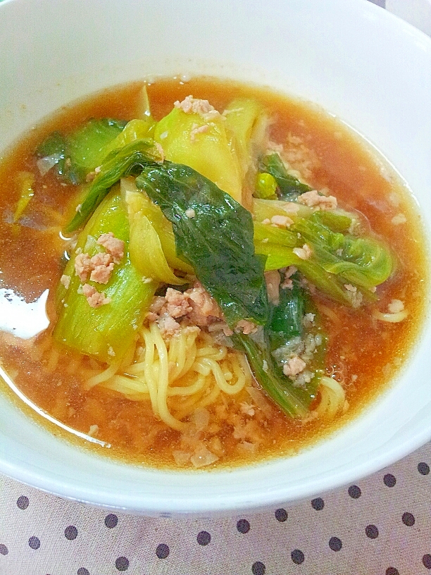 チンゲン菜と豚ひき肉の醤油ラーメン♪