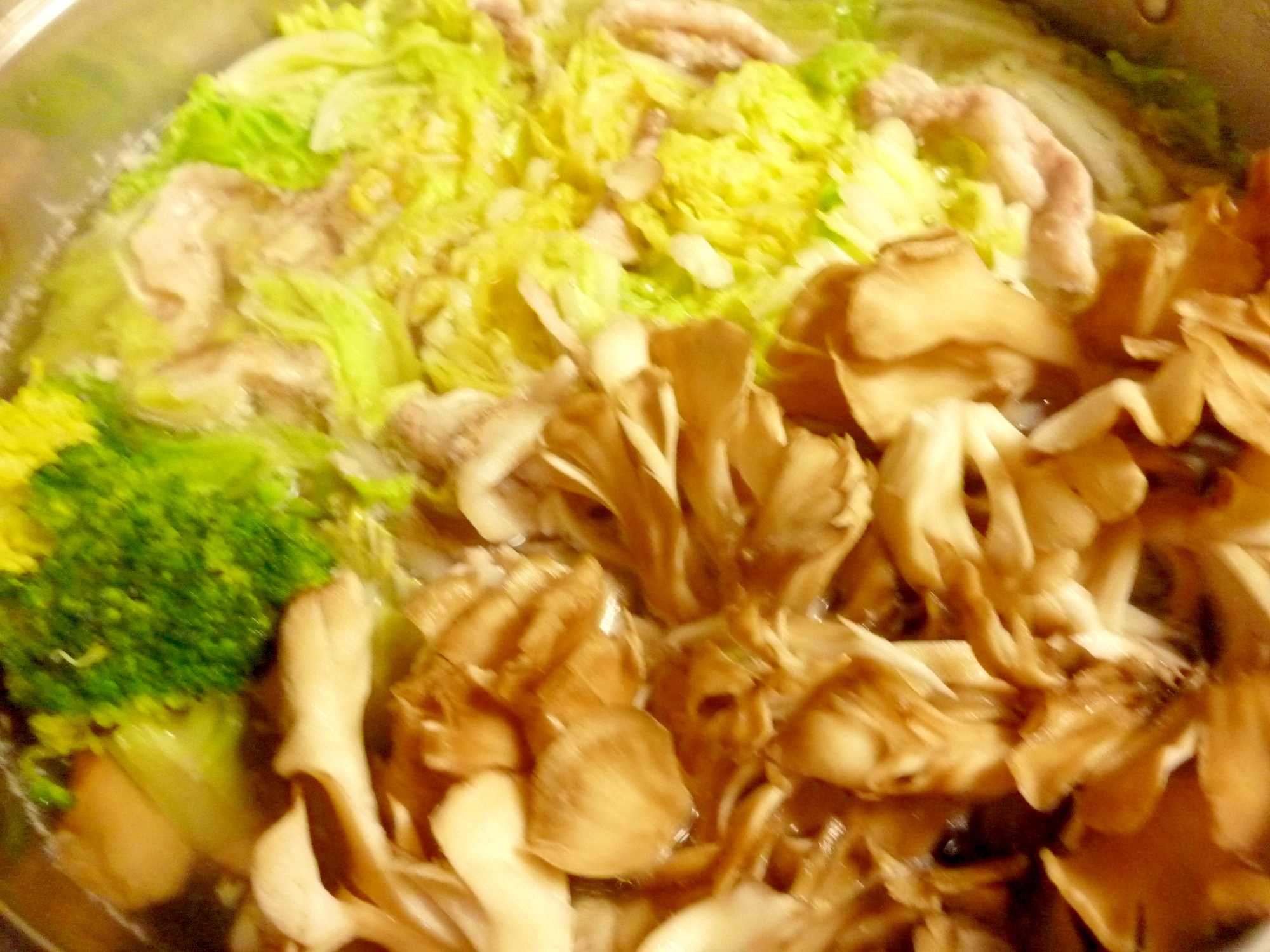 白菜・豚バラ・きのこ・豆腐鍋