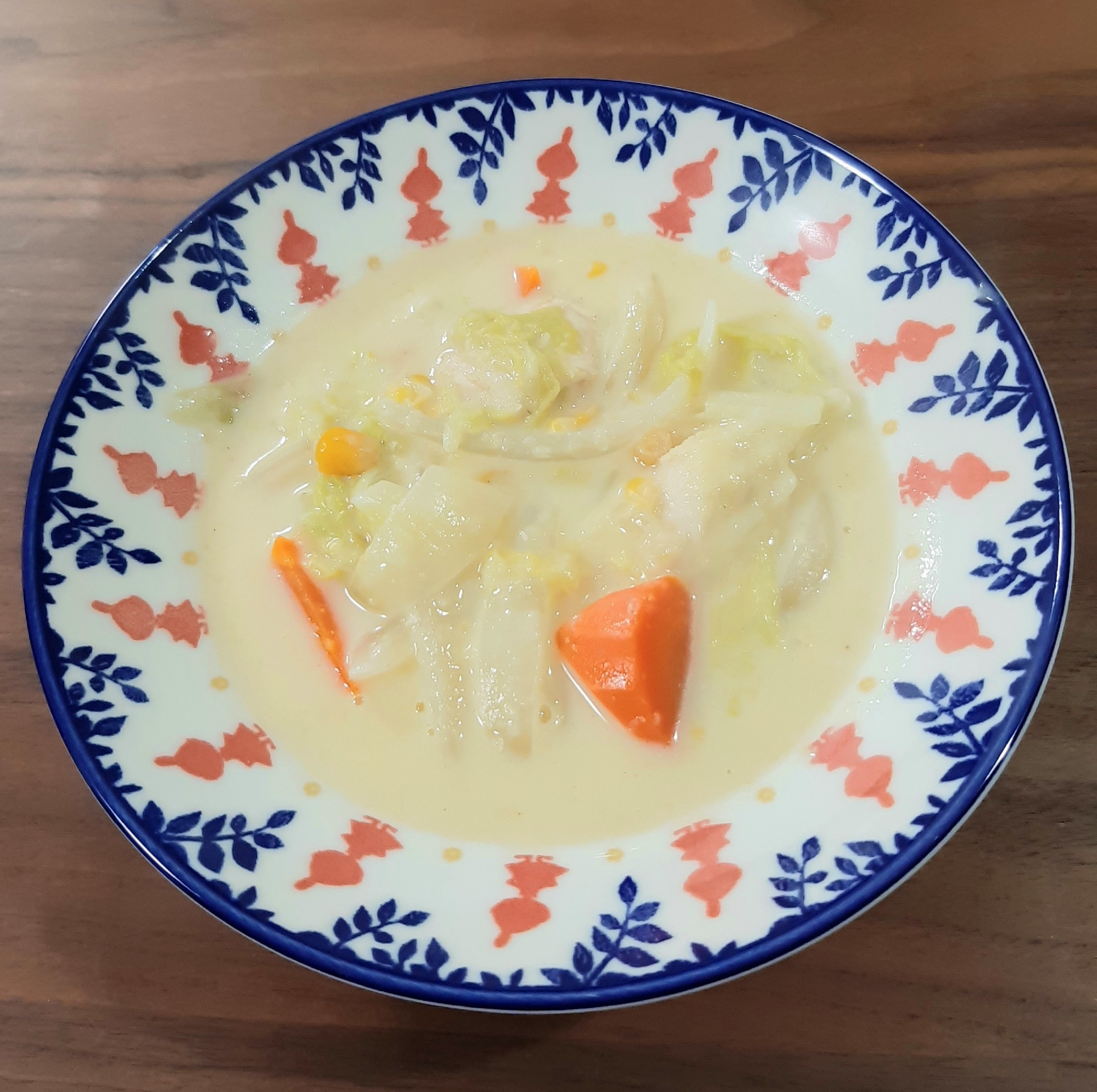 鶏と白菜のコーンクリームスープ