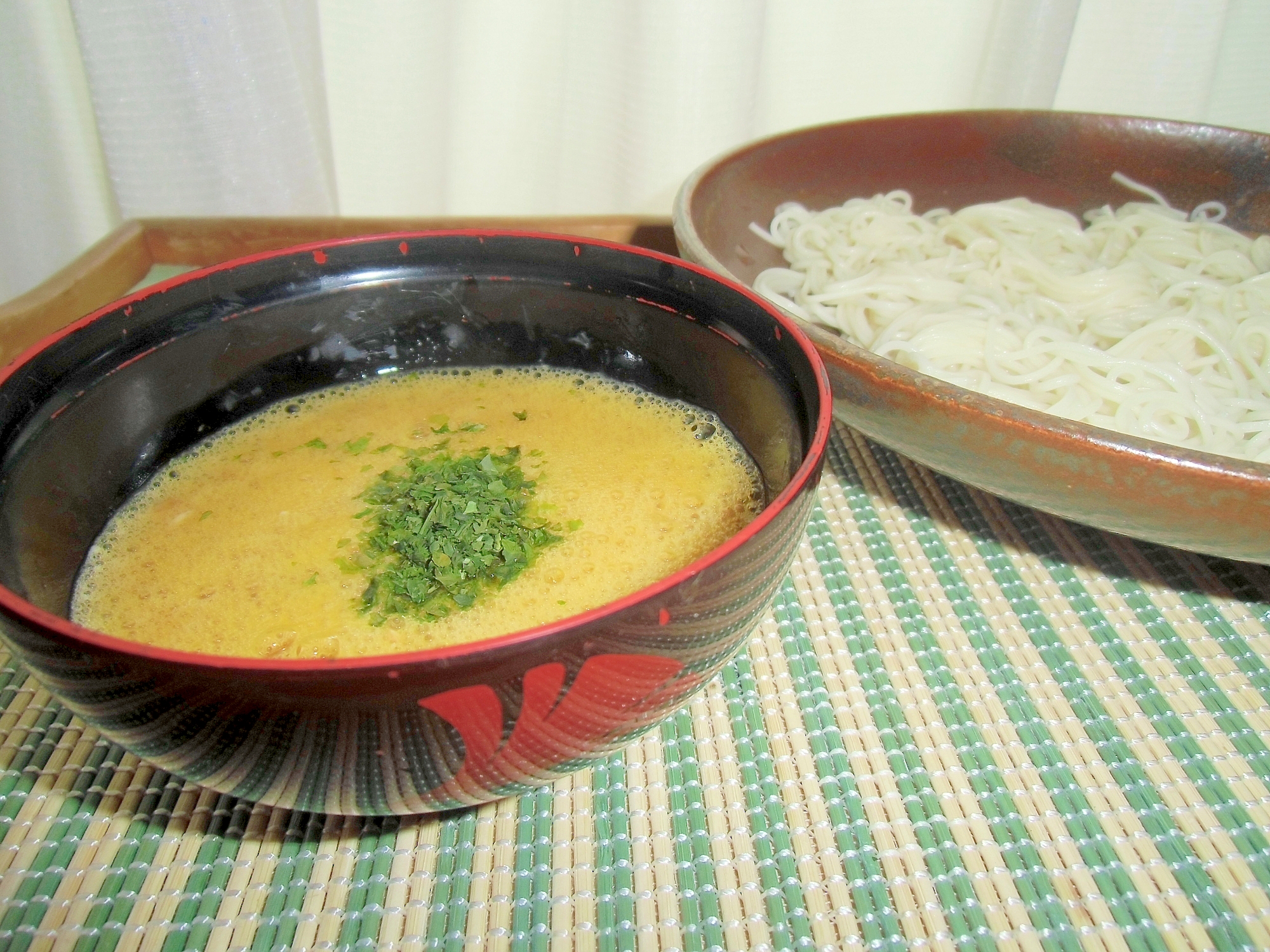 素麺つゆアレンジ★納豆エッグそうめん