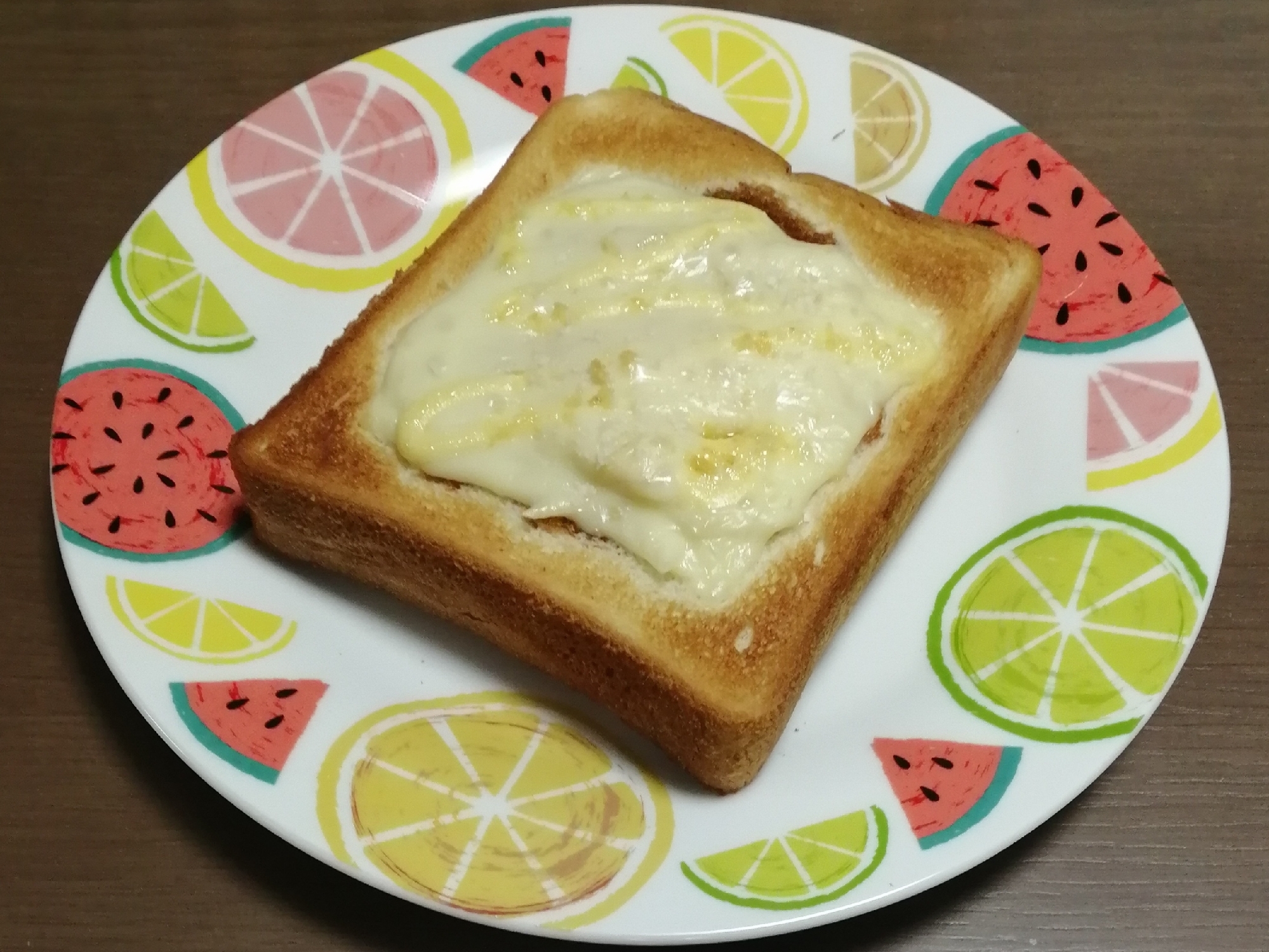 玉ねぎサクサク焼き肉のたれトースト