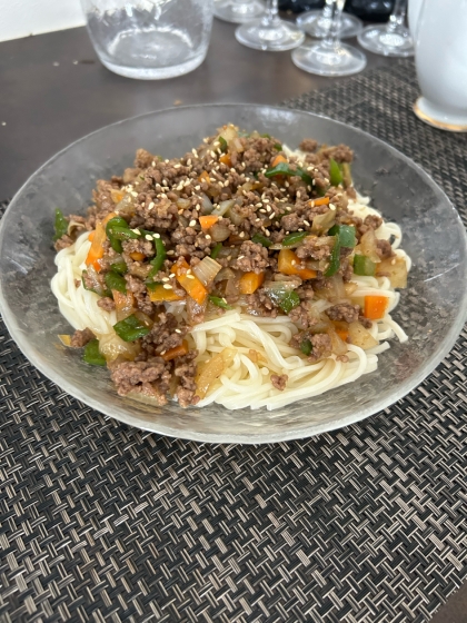 ガッツリだけど野菜たっぷり★焼肉そうめん。