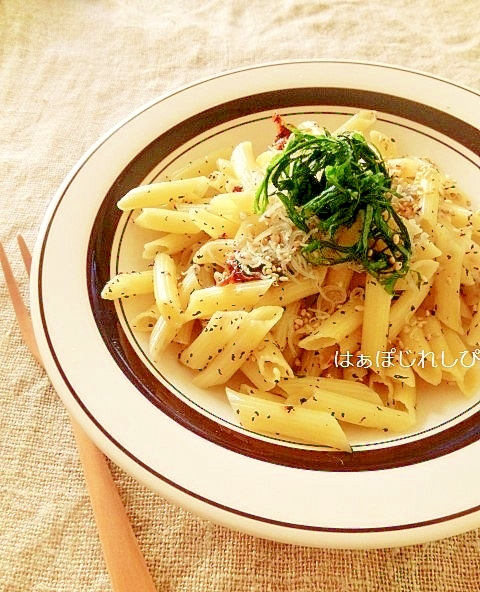 梅じゃことゆかりのショートパスタ レシピ 作り方 By はぁぽじ 楽天レシピ 梅じゃことゆかりのショートパスタ レシピ 作り方 By はぁぽじ 楽天レシピ