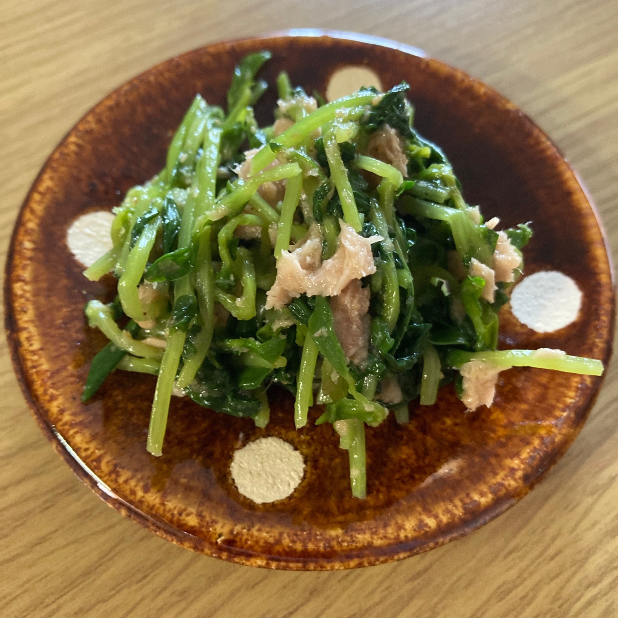 レンジで簡単！豆苗とツナの胡麻和え