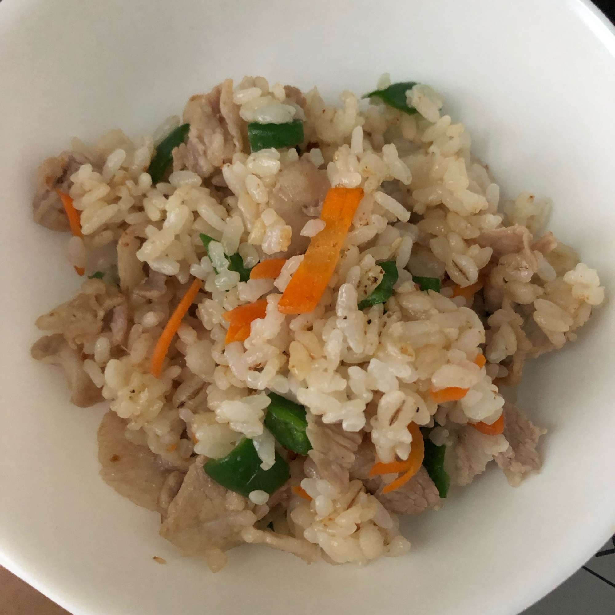 豚肉と野菜のチャーハン