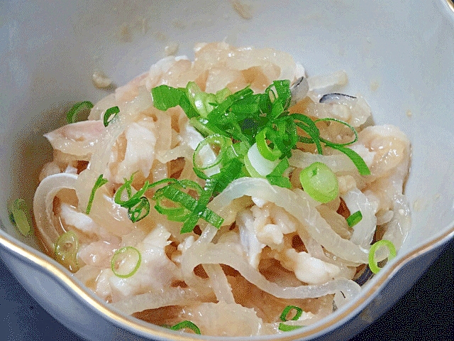 小鉢料理☆　「ふぐ皮塩麹酢味噌和え」