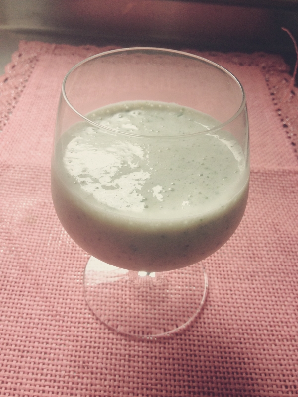 10. 南国風ココナッツ入り青パパイヤジュース